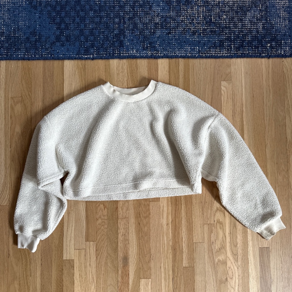 Crop fleece sweatshirt